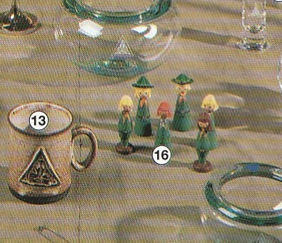 1997 Drejede træfigurer De grønne pigespejderes butik
